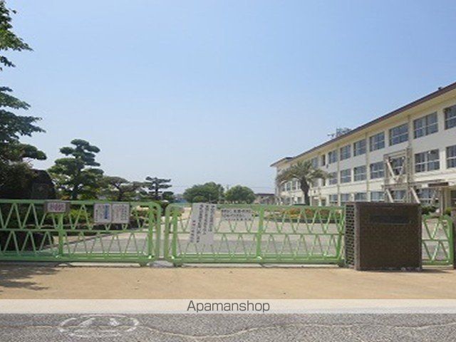 小学校　中島小学校（小学校）まで1300m