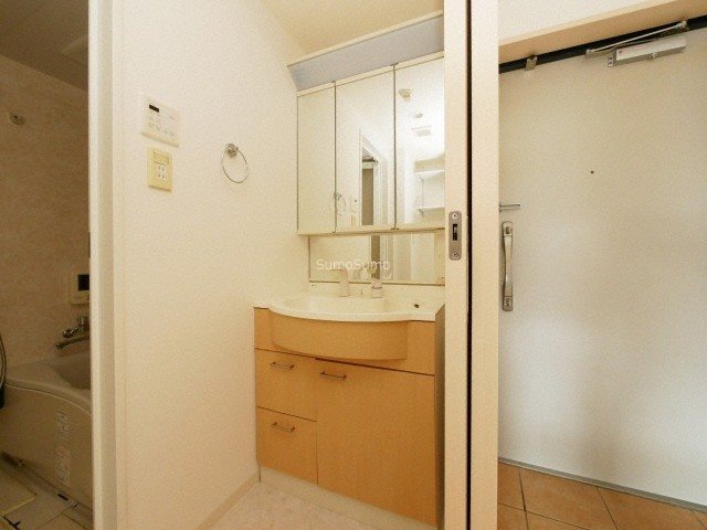 洗面設備　忙しい朝には欠かせない洗面所です