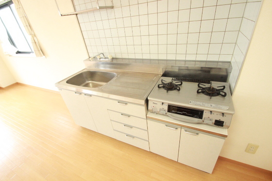 キッチン　※別の部屋の写真です※