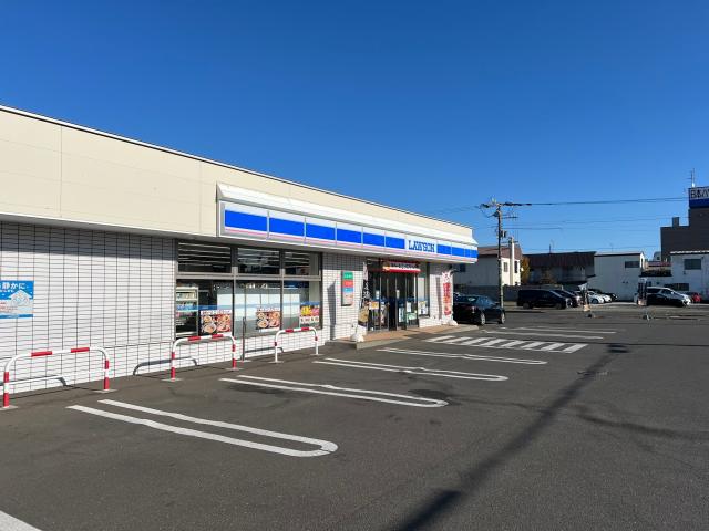 コンビニ　ローソン釧路新橋大通店（コンビニ）まで276m