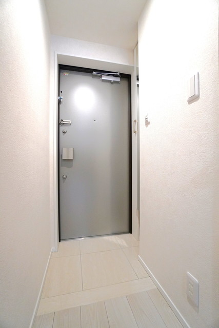 玄関　※写真は同タイプ住戸です。