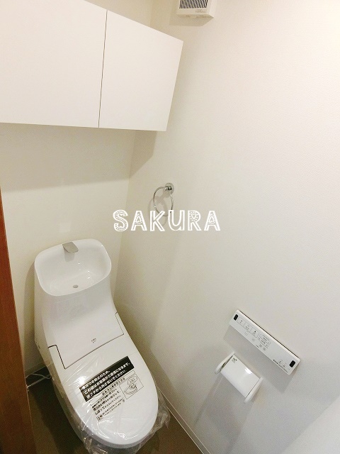 トイレ　嬉しい温水洗浄便座♪