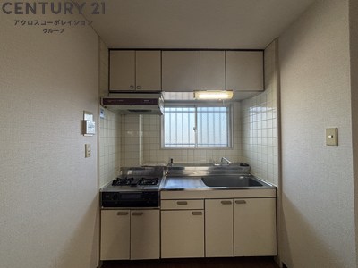 キッチン　壁付けキッチンでスペースを有効活用できます！