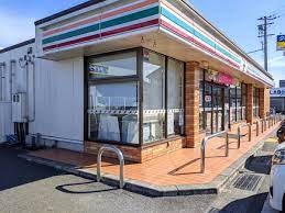 コンビニ　セブンイレブン栗東林西店（コンビニ）まで129m