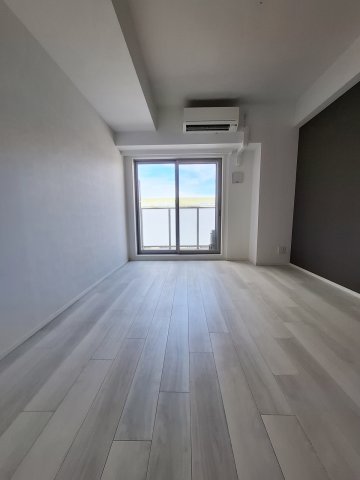 ブランシエスタ西宮の居間写真