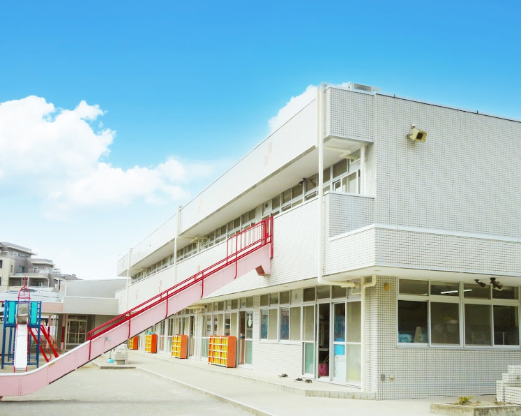 幼稚園・保育園　こまどり幼稚園（幼稚園・保育園）まで1693m