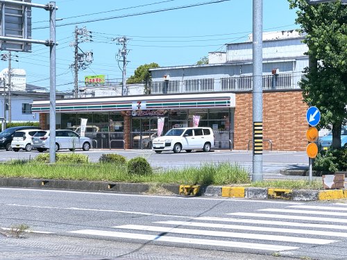 コンビニ　セブンイレブン 一宮せんい４丁目店（コンビニ）まで202m