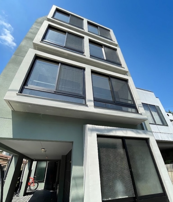 建物外観　スタイリッシュな外観