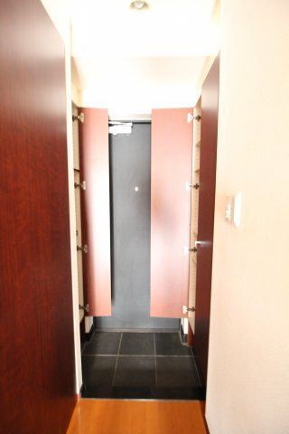 玄関　（別タイプ参考写真）アクサス巣鴨ステーション　豊島区巣鴨2