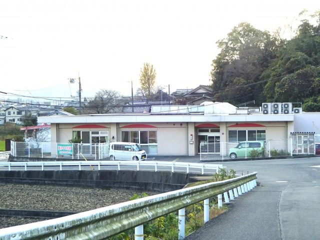 その他　西山手保育所 0.7km