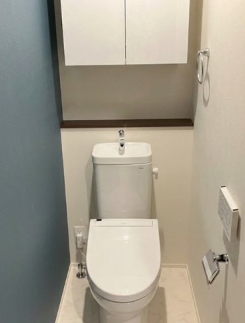トイレ　２Ｆ
