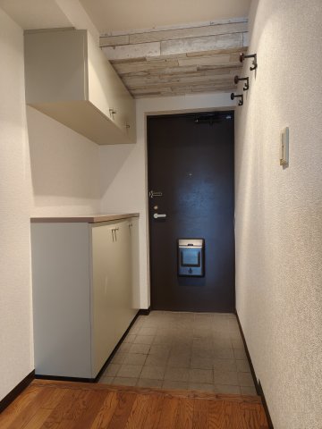 フォレストヴィレッジの玄関写真