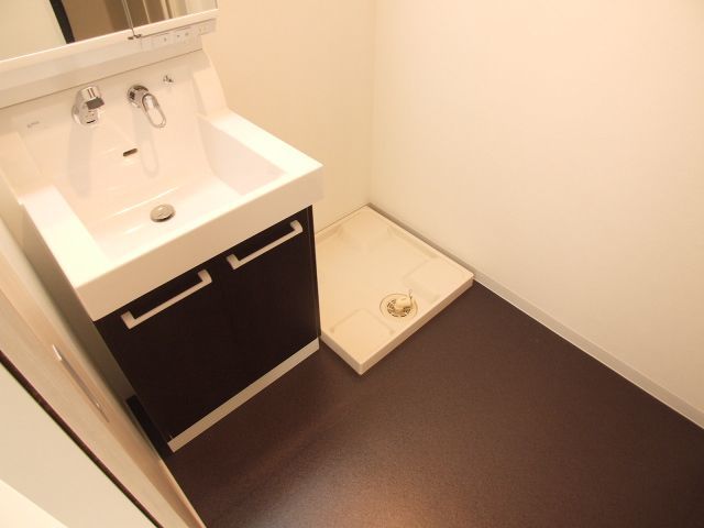 その他　洗面化粧台もワンレバー水栓