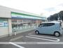 コンビニ　ファミリーマート（コンビニ）まで5842m