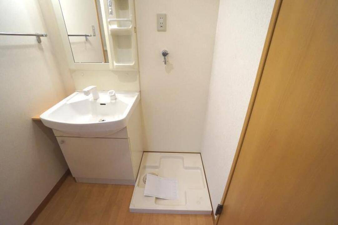 その他設備　洗濯機置場