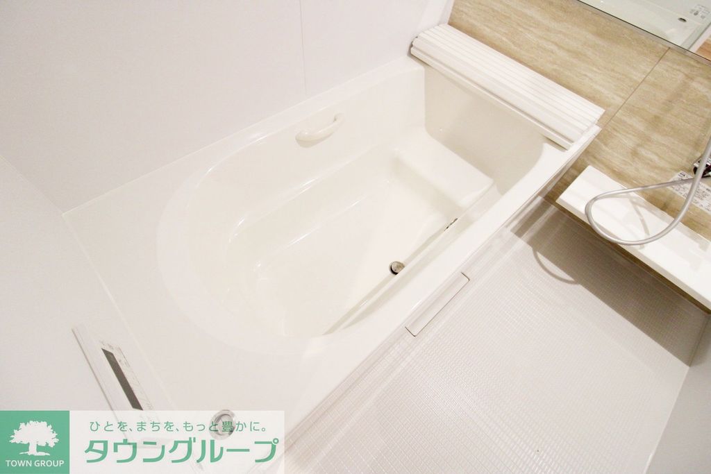 バス・シャワールーム　★★広々としたバスルーム★★