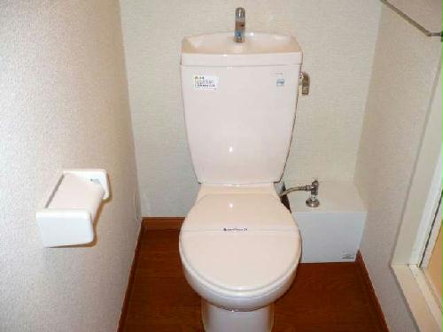 レオパレスラギのトイレ写真