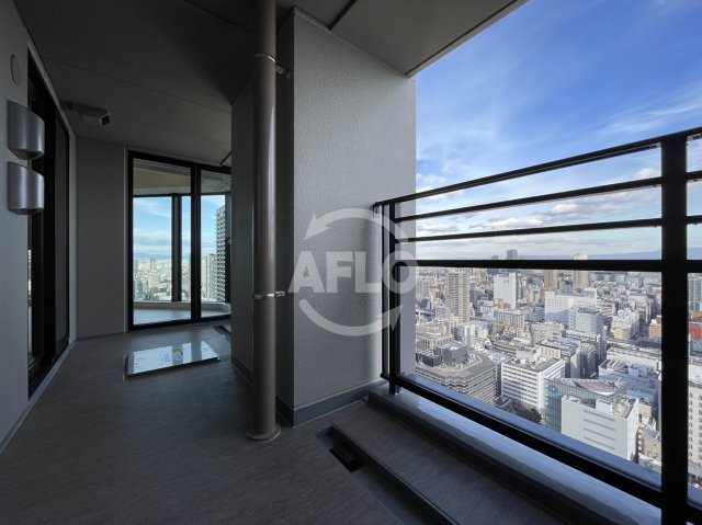 バルコニー　ブランズタワー大阪本町　バルコニー