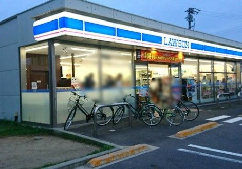 コンビニ　ローソン長久手古戦場駅前店（コンビニ）まで310m