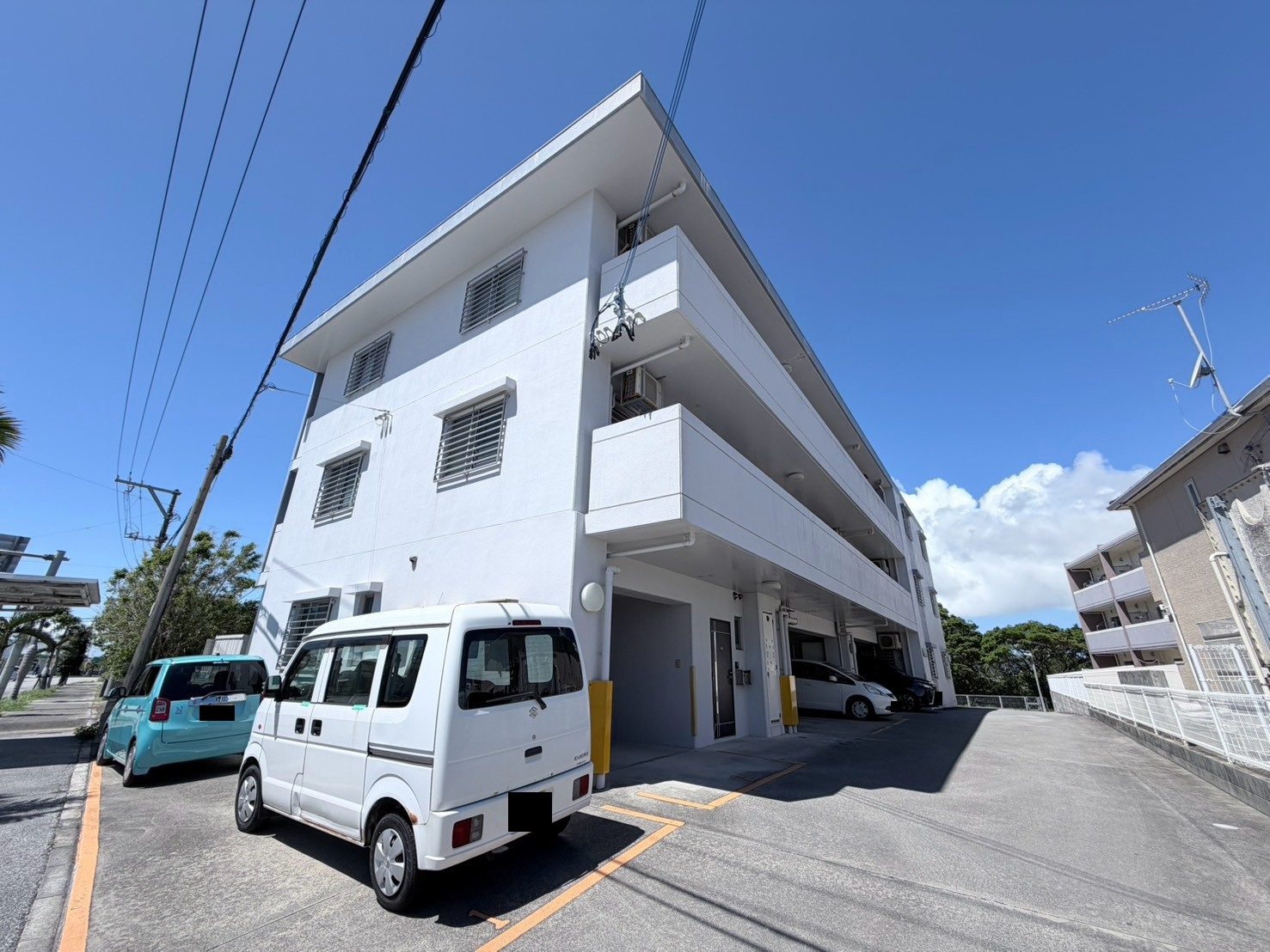 宜野座スカイコート