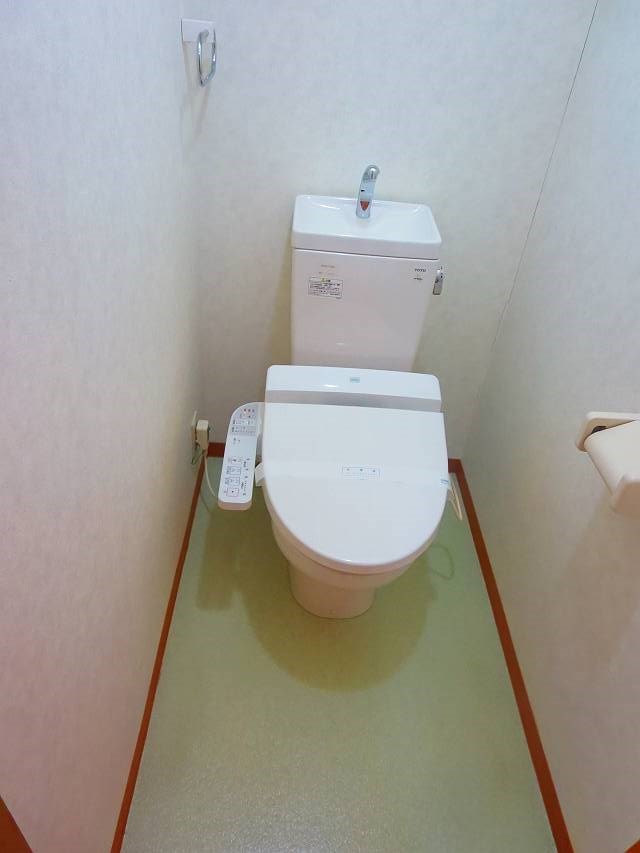 ＪＲ山手線 田端駅 徒歩14分 5階建 築20年のトイレ写真