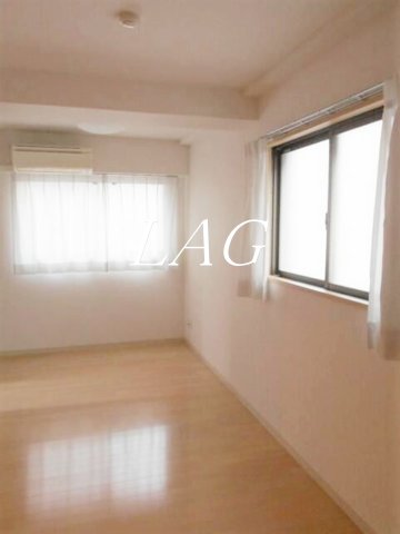 居室・リビング　洋室のお部屋です。(家具はつきません)