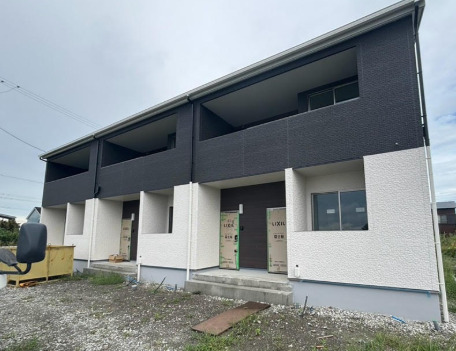 ＪＲ東海道本線 島田駅 バス乗車時間：37分 最寄りバス停で下車 徒歩5分 新築