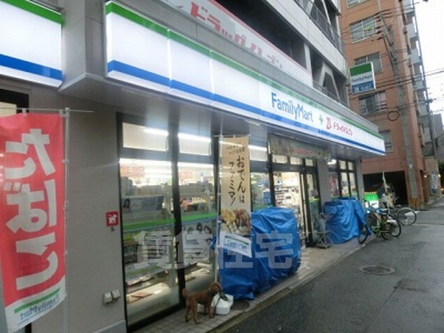コンビニ　ファミリーマート 博多古門戸町（コンビニ）まで94m