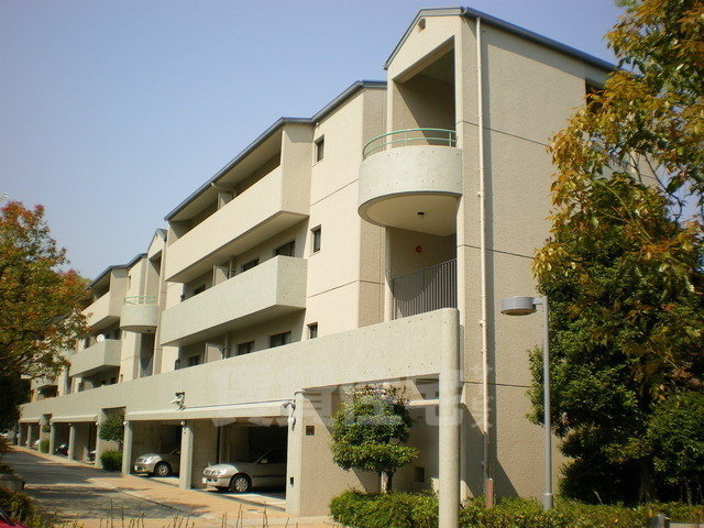 芦屋ガーデンヒルズF棟