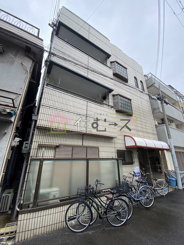 メゾンかもめの外観写真