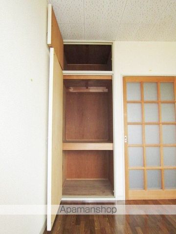 アーバン稲葉の内装写真