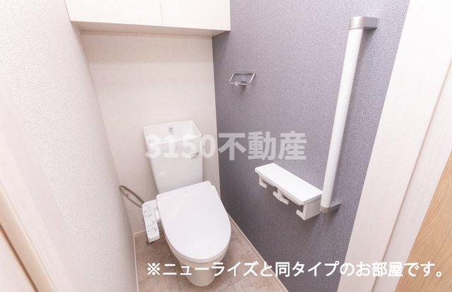 トイレ　ゆったりとした空間のトイレです