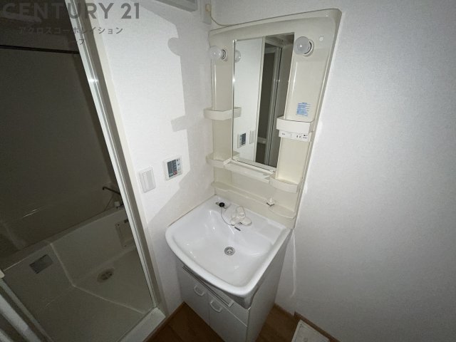 洗面設備　洗面化粧台付き☆