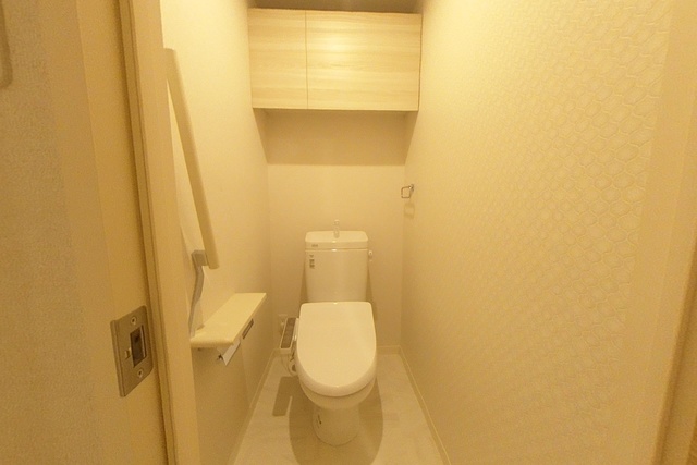 シャーメゾン ロアのトイレ写真