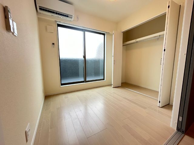 居室・リビング　別部屋の写真です