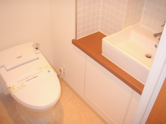 グロースメゾン亀戸のトイレ写真