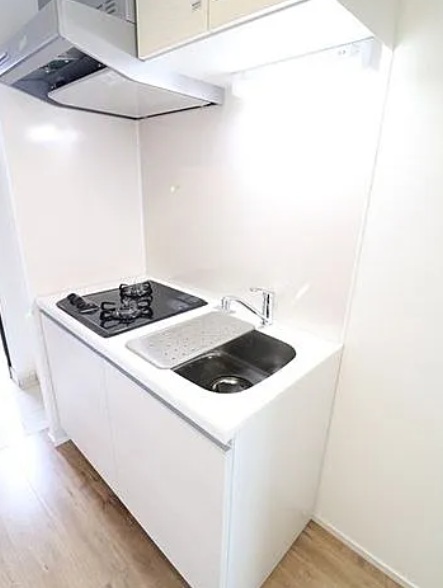 キッチン　※同建物内の別部屋参考写真です