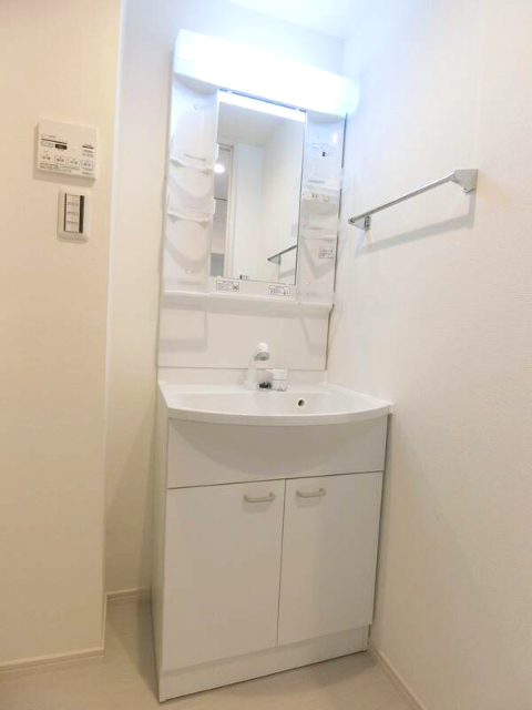 洗面設備　※別部屋写真です