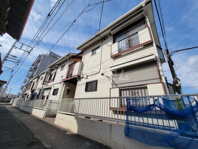 マリモサンハイツの外観写真