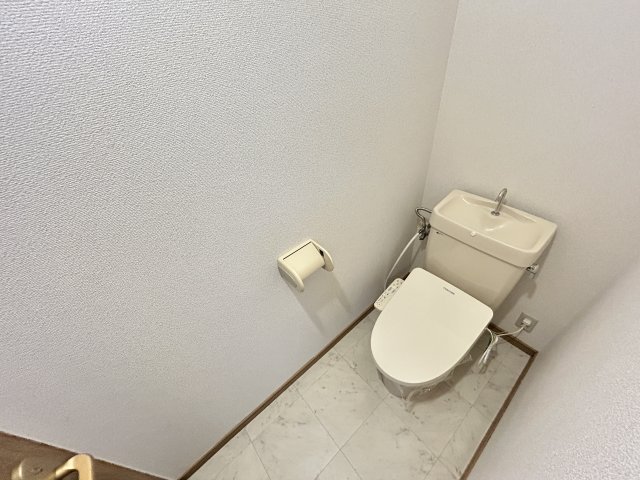 トイレ　コンパクトで使いやすいトイレです