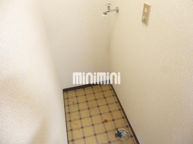 その他　室内に洗濯機置き場ございます。