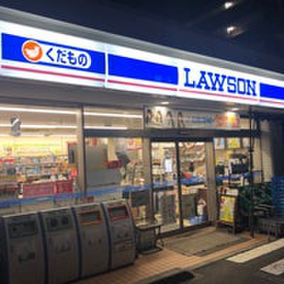 コンビニ　ローソン栗木1丁目店（コンビニ）まで74m
