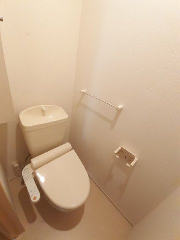 アレーズ Bのトイレ写真