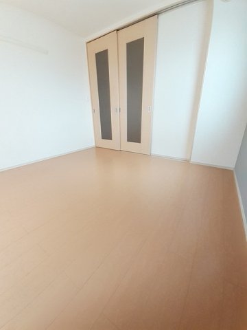 アレーズ Bの内装写真