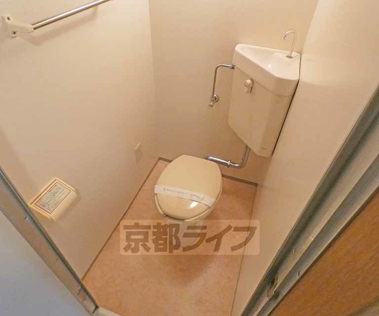 アーベイン吉田のトイレ写真