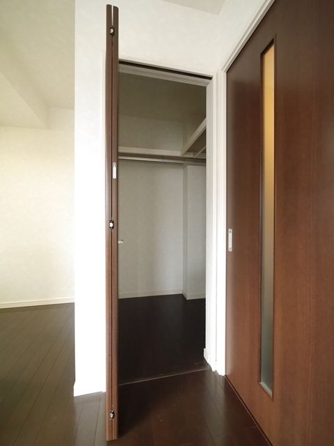 収納　★ウォークインクローゼット！★