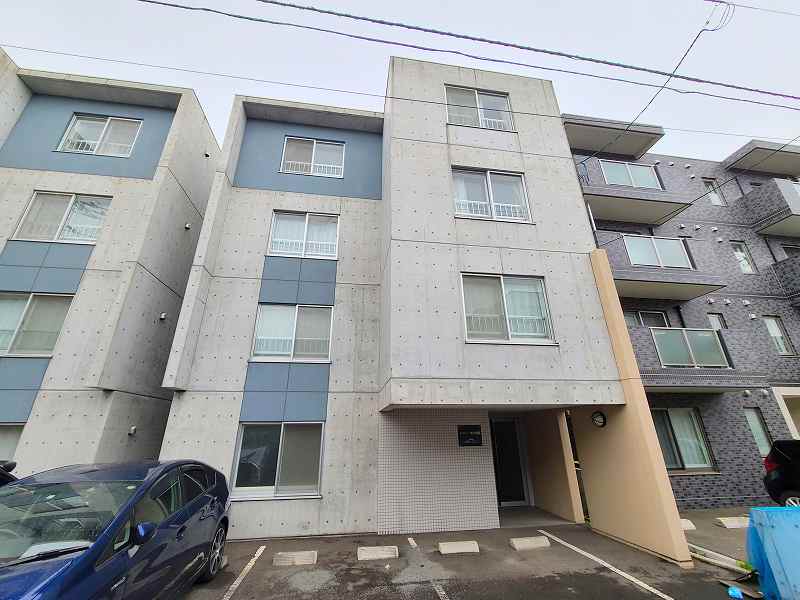 建物外観　人気のデザイナーズマンションです☆