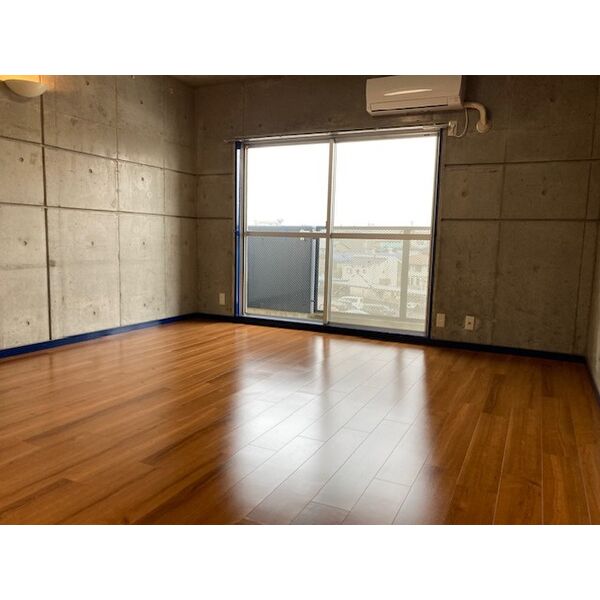 居室・リビング　同型タイプ