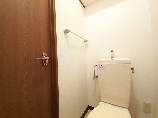 【クロー・エイテルパーチのトイレ】