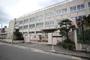小学校　弥刀東小学校（小学校）まで752m